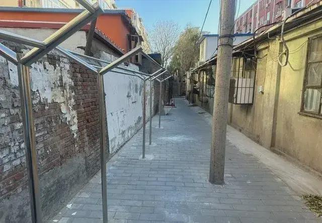 米私搭乱建居民想提升小区环境的愿望实现了K8成为马竞重要合作伙伴拆除700平方(图5)